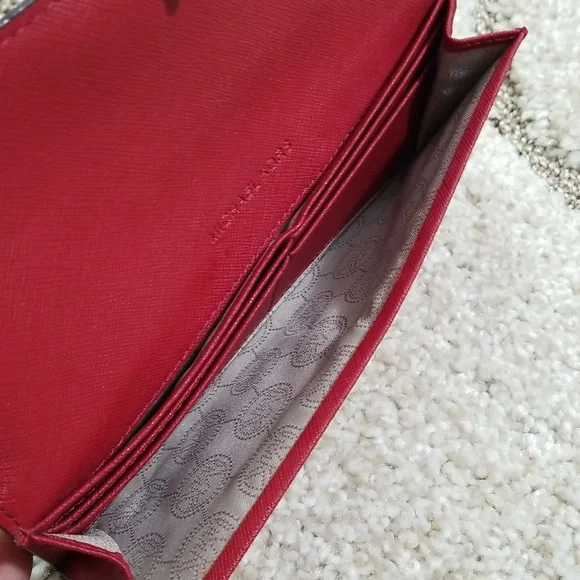 ⛔SOLD⛔NWOT MK jet set wallet in red color! - Picture 7 of 10